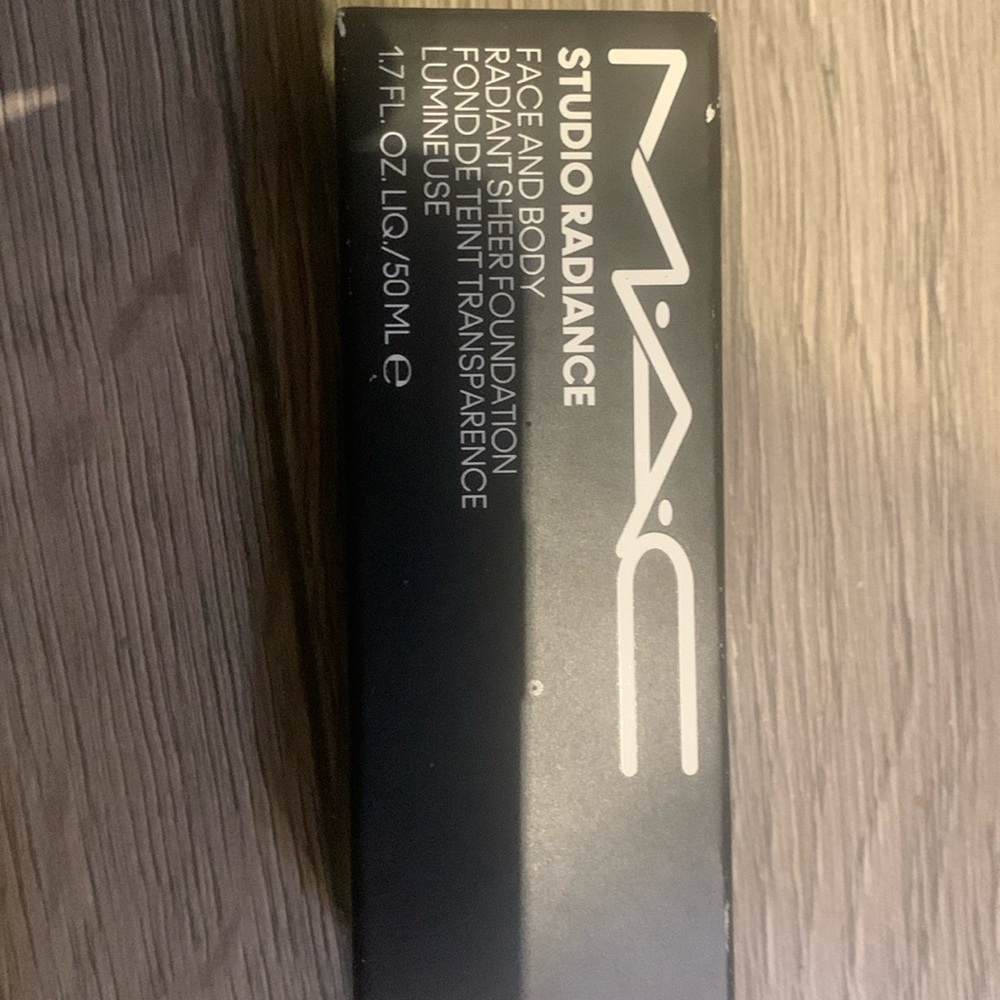 face and body sheer foundation